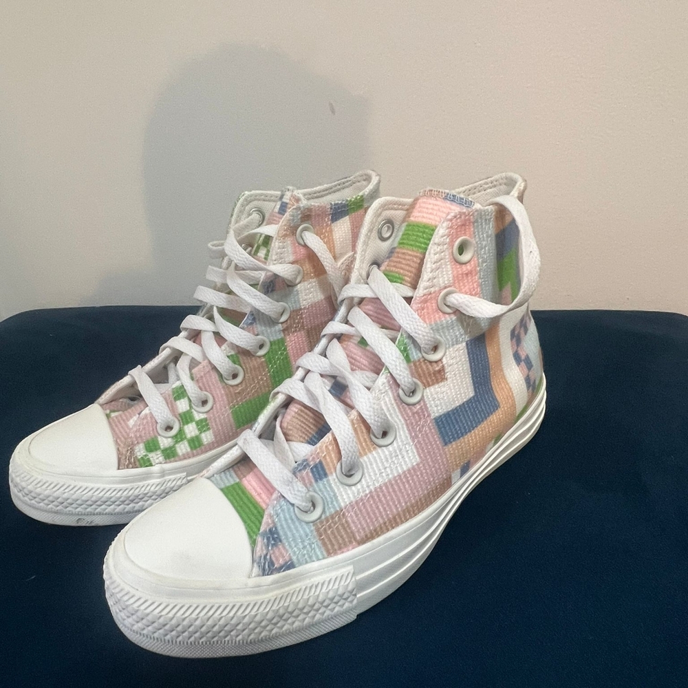 Converse - Picture 4 of 4